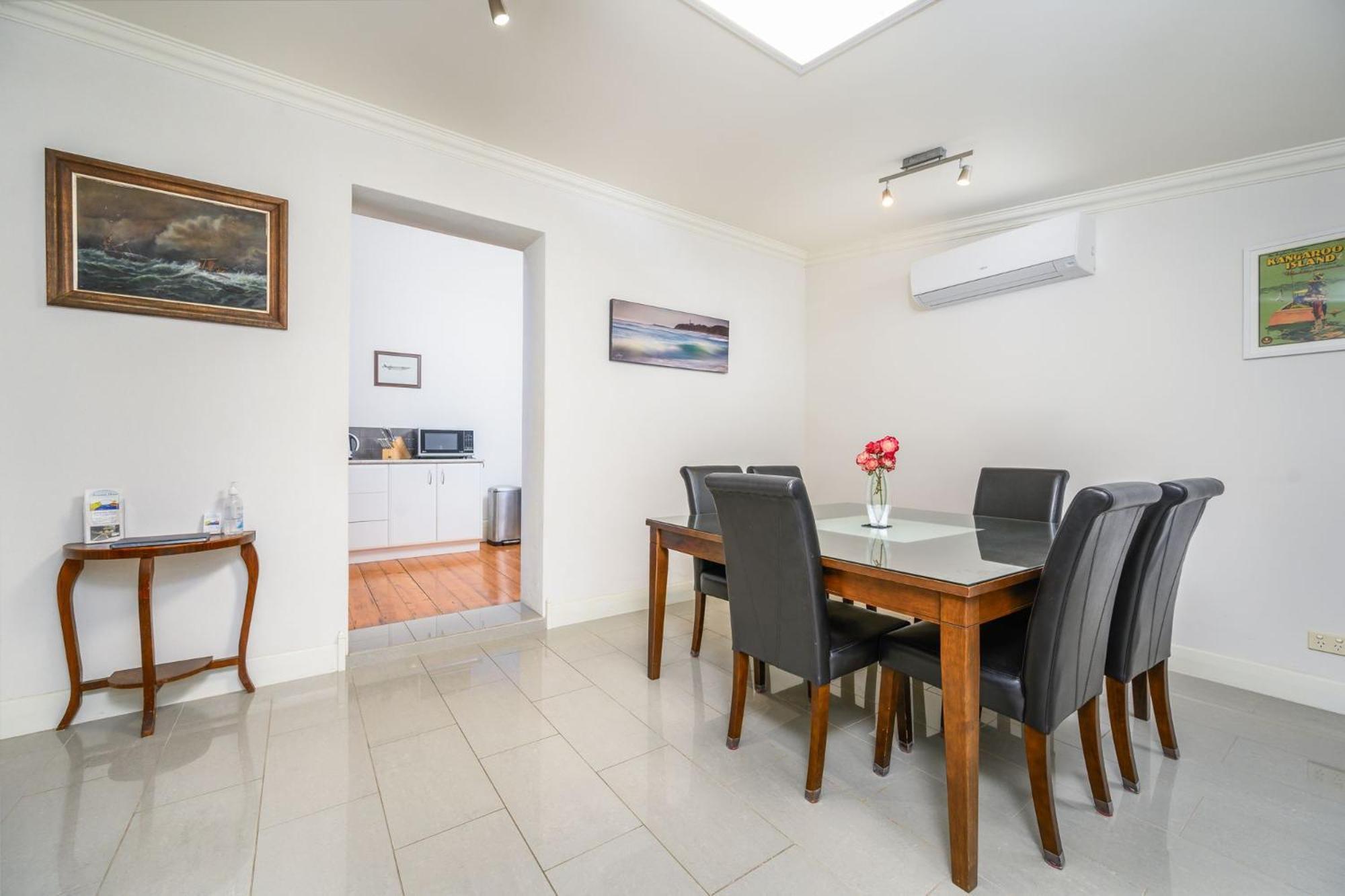 Armadale House - Kingscote Villa ภายนอก รูปภาพ